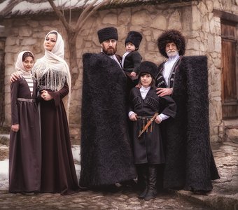 Кабардинская семья