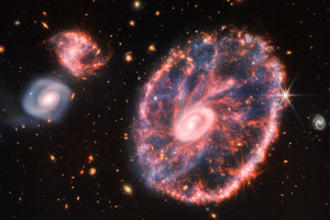 «Уэбб» в деталях показал галактику Колесо Телеги