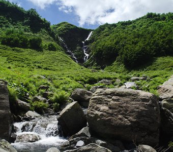 Ачипсинский водопад.