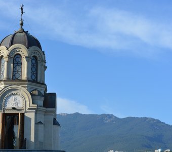 Часовня в городе Ялта