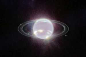 Призрачные кольца Нептуна попали в объектив «Уэбба»