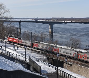 Весна. Кама. Поезд.