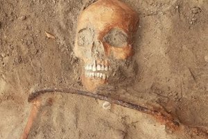 В Польше нашли скелет женщины-вампира