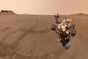 Марсоход Perseverance разбросал капсулы с образцами марсианского грунта и показал их на селфи