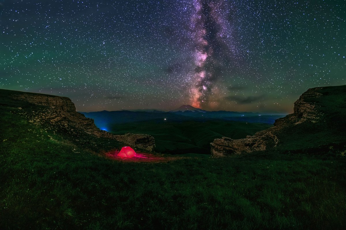 Сурская гора ночью