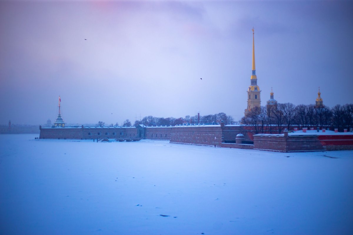 Петропавловская крепость лед плывет