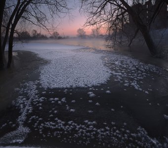 Рождественское морозное утро на Протве.