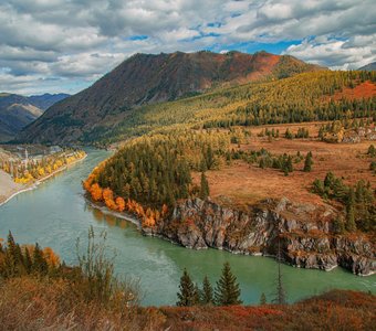 Осень в Горном Алтае,река Катунь