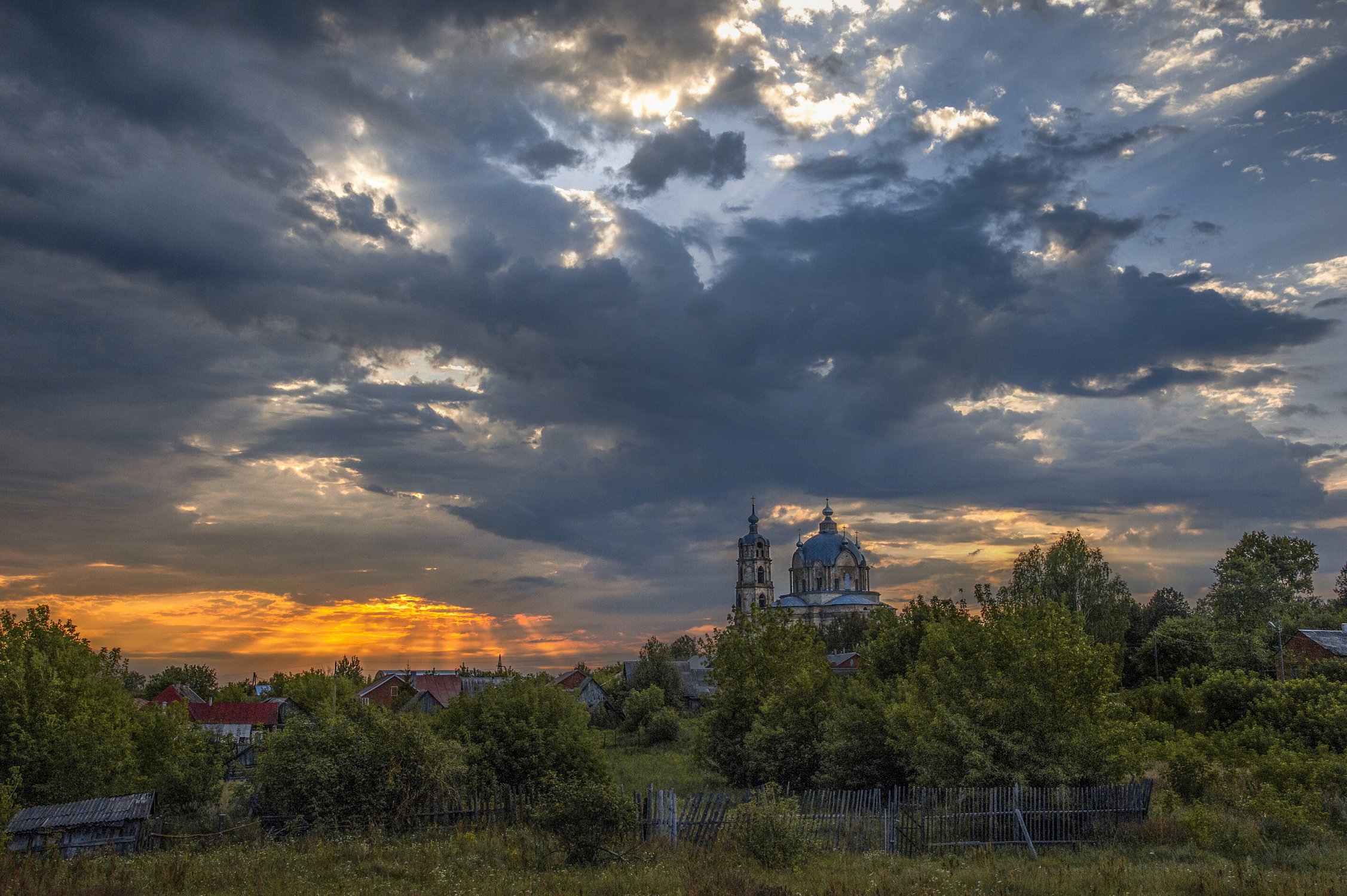 Гусь-Железный, Троицкий храм