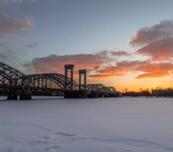 Финляндский железнодорожный мост