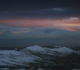 Закатная феерия с видом на Арарат.3