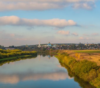Вид с моста на реку Дон и город Задонск