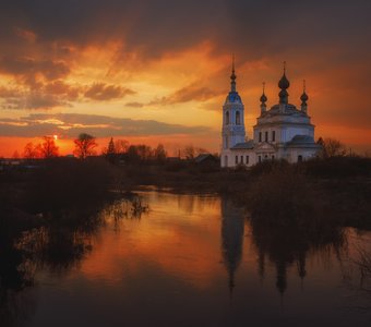 Весенний закат в Савинском Ярославской области