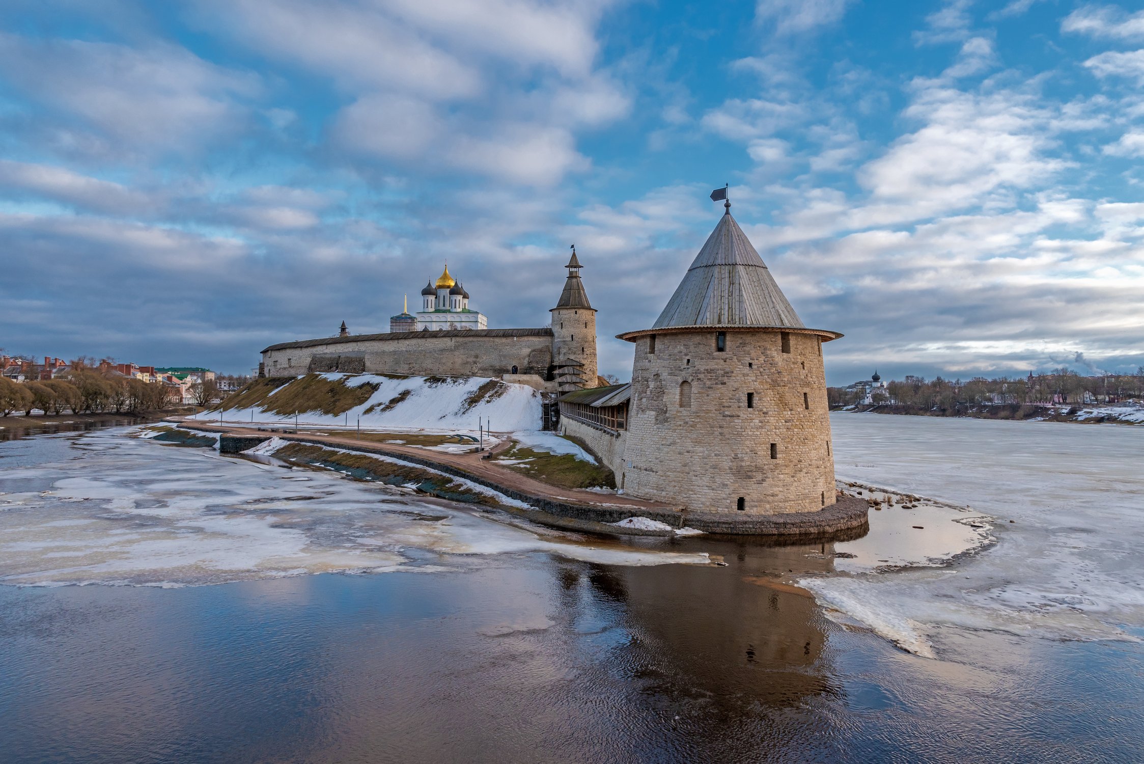 Все кремли России