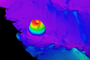 На дне океана обнаружили странный подводный вулкан, похожий на кекс