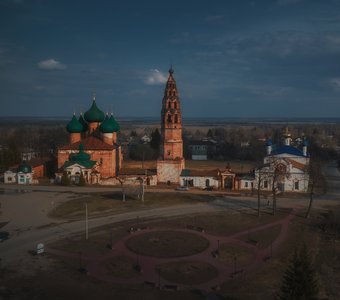 Пролетая над селом Великое