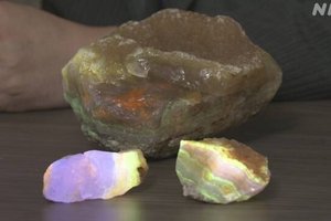 В Японии нашли неизвестный минерал – он ярко светится