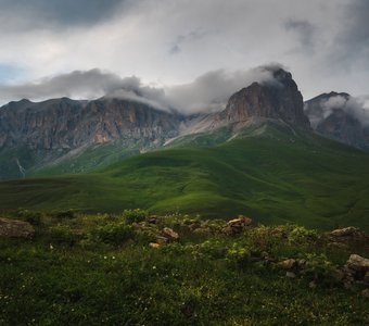 Гора АХ-Кая. Чегем.