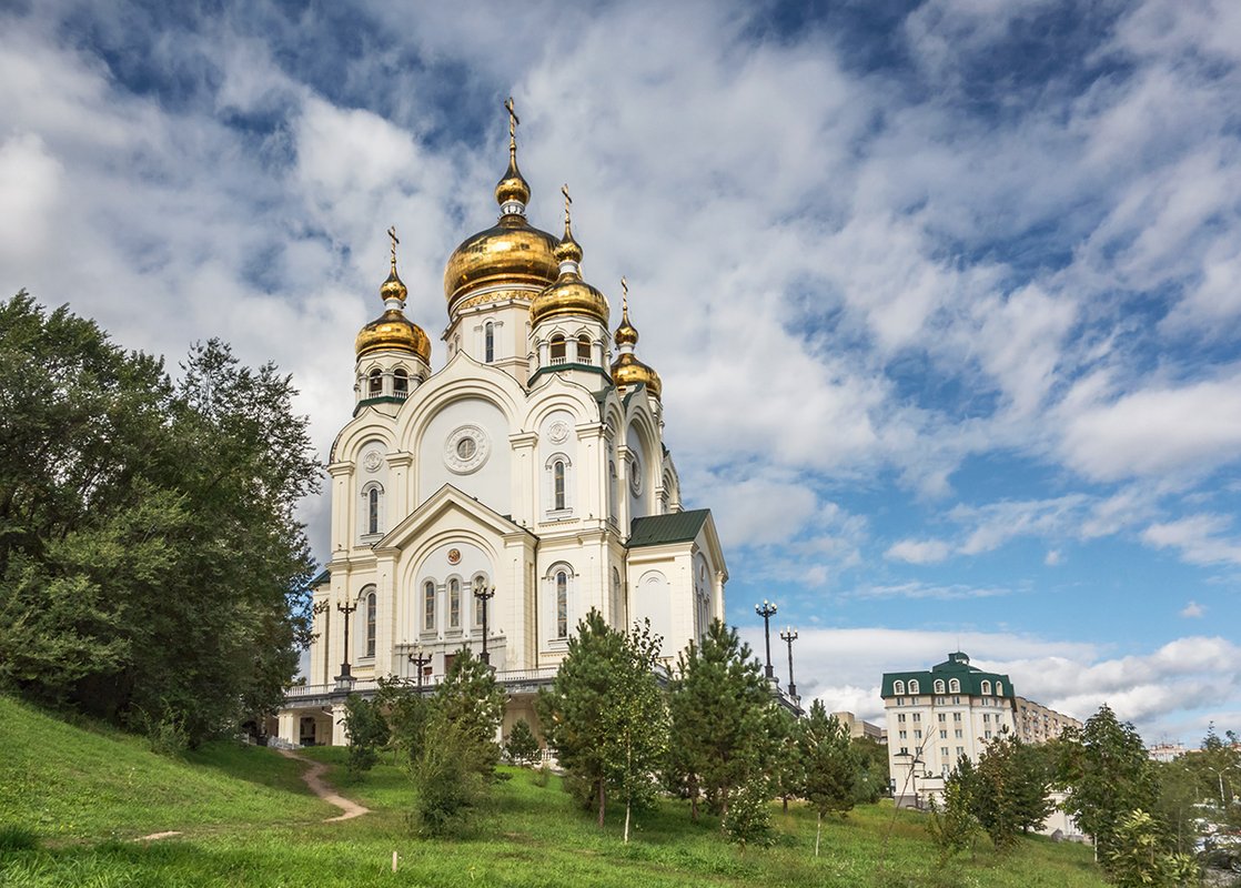 Храм в Хабаровске на набережной