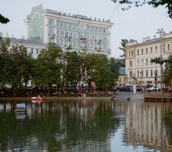 Чистые пруды. Москва