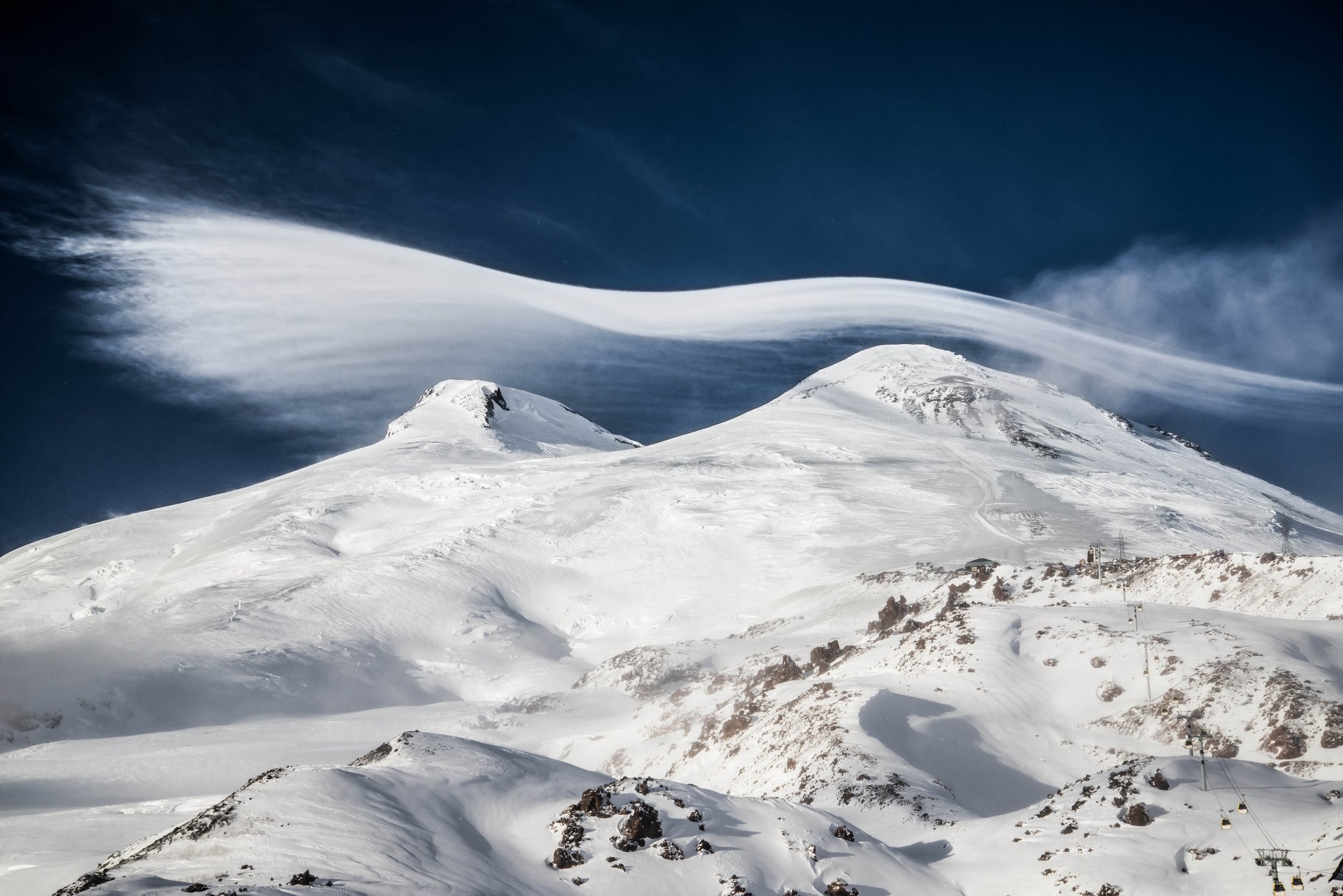Фотографии эльбруса. Гора Эльбрус. Эльбрус гора высокое качество. Гора Эльбрус фото. Белые горы Эльбрус.