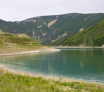 Отражение величия гор