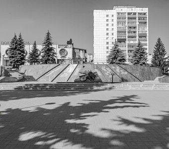 Памятник «Скорбящей матери». город Курск