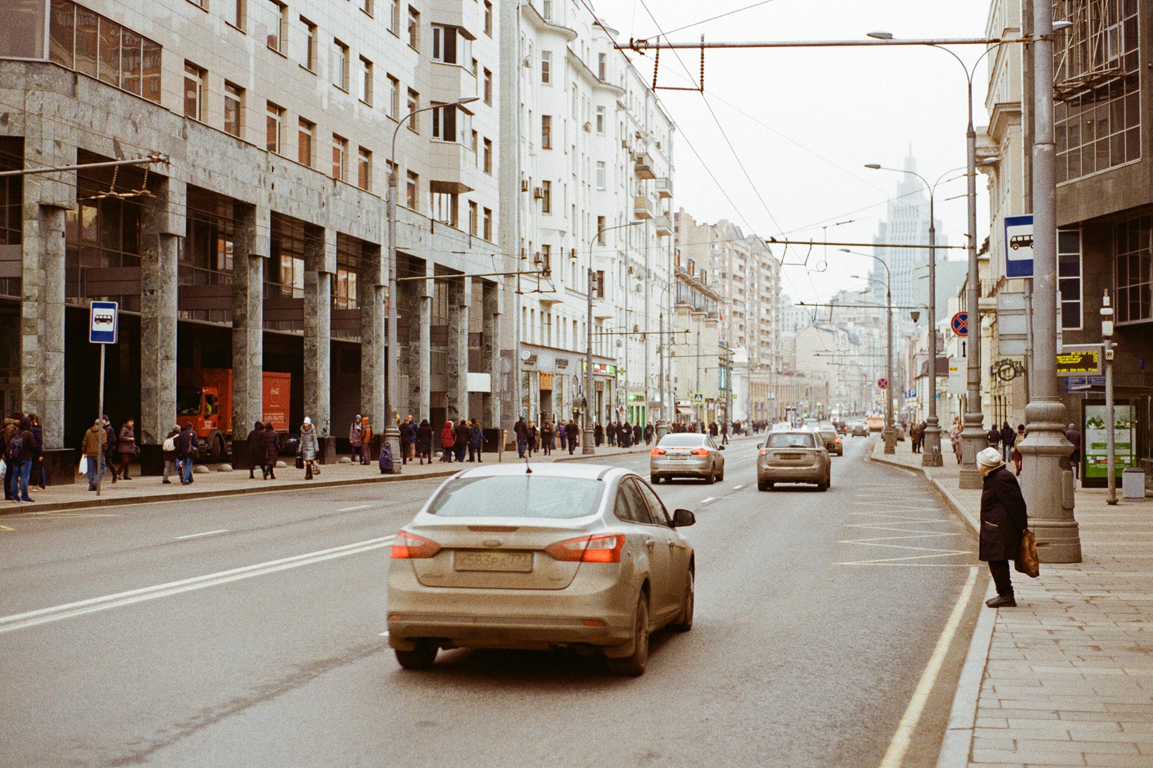 Новослободская улица. Москва