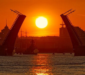 Петербургский "Волейбол" восход солнца 16 июля⁠⁠