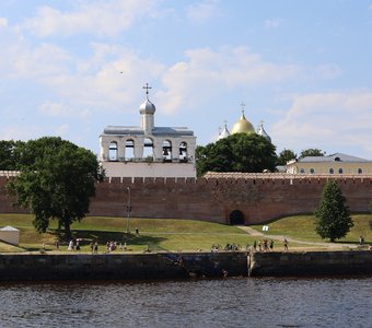 Софийская набережная, Великий Новгород