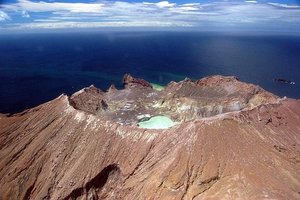 В Новой Зеландии судят туроператоров: извержение вулкана убило 22 туриста