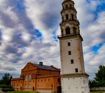 невьянская наклонная башня