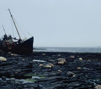 Заброшенный корабль