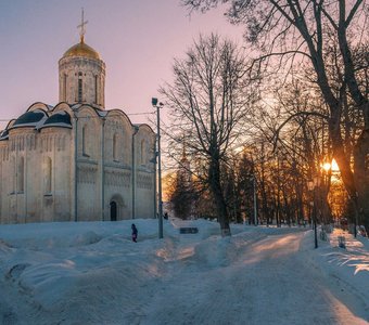 Дмитриевский собор