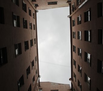 Питерский колодец