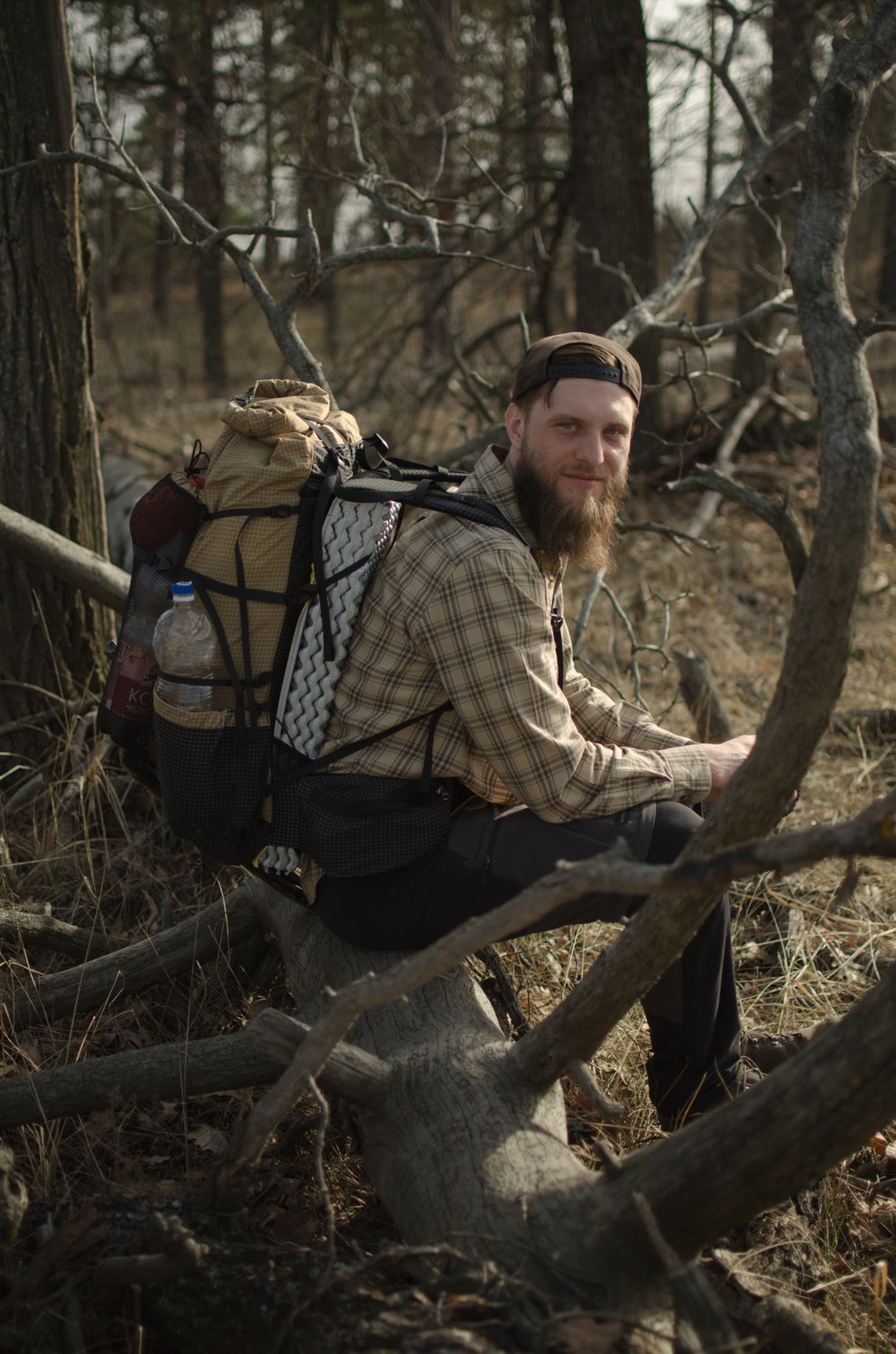 Рюкзак за плечи и пошел