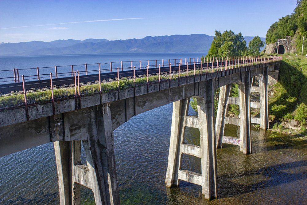 Вокруг Байкала