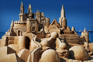 Ученые выяснили, как построить идеальный песочный замок