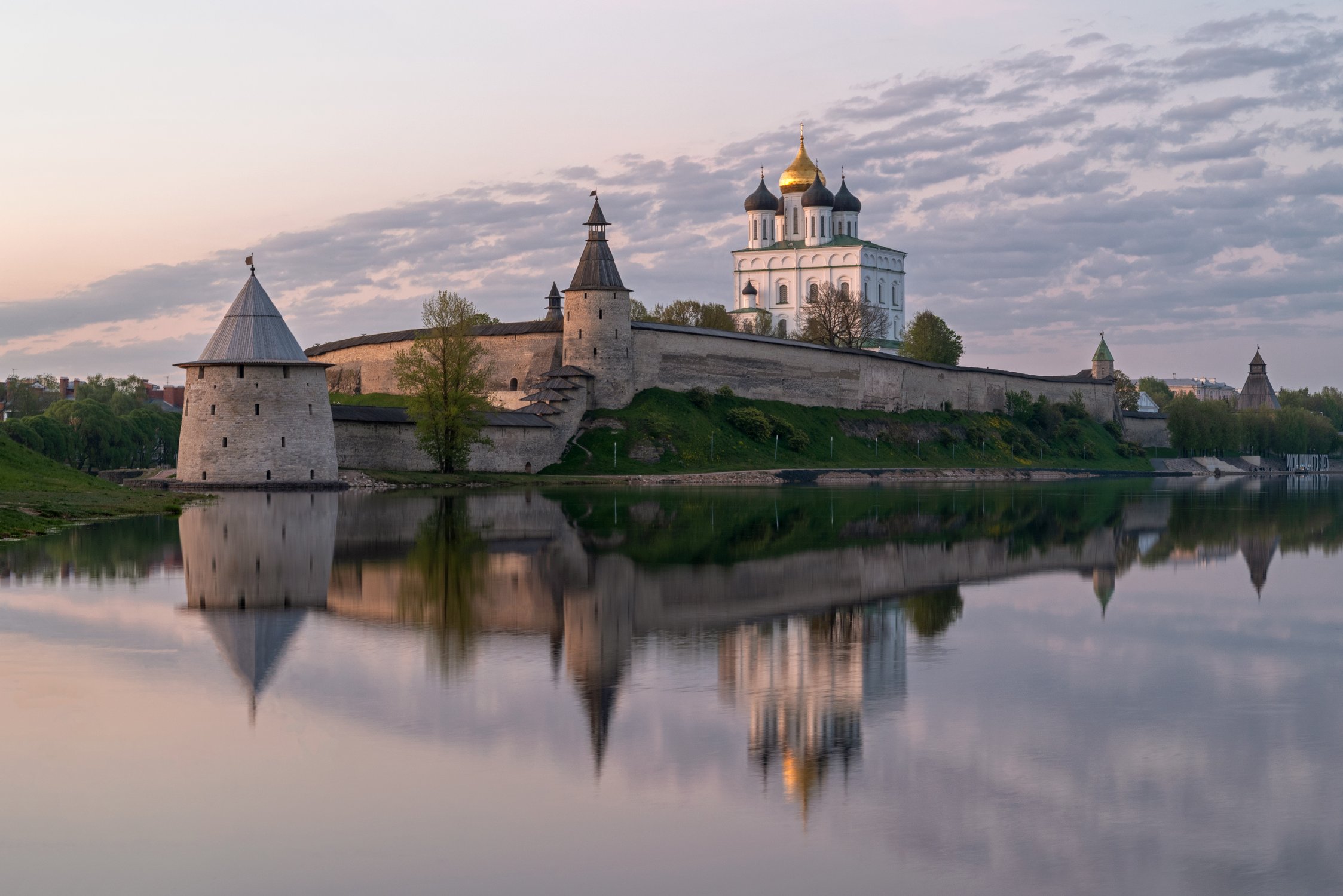 Псковская церковная архитектура