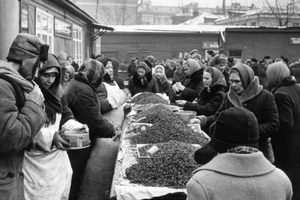 Жизнь московских рынков в 1960-е годы. «Туда шли за тем, чего в магазине купить было невозможно»