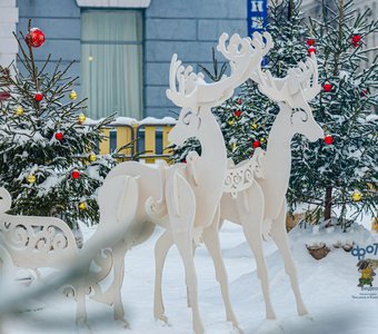 Новогодние украшения города Курска. город Курск