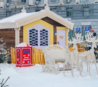 Новогодние украшения города Курска. Город Курск