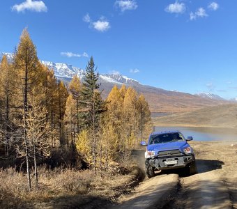 Далекие странники колеи не боятся