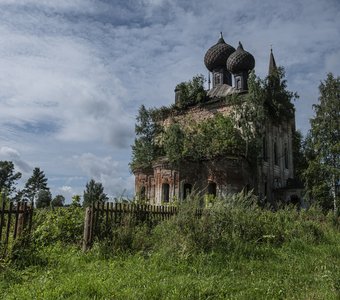 Церковь Покрова Пресвятой Богородицы