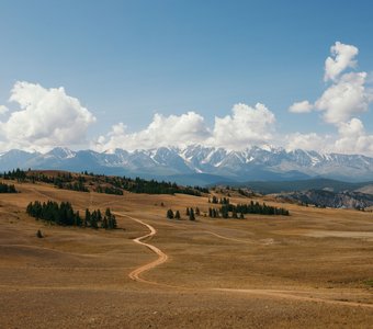 Свернув с Чуйского тракта