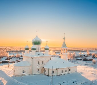 Церковь Димитрия Солунского в Ломоносово