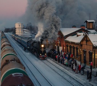 Поезд прибывает на станцию Шуя