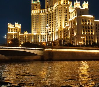 Уютный свет Москвы