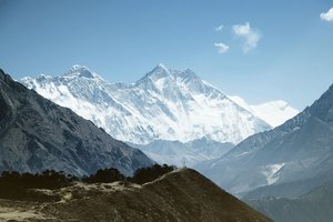 На Эвересте нашли ступню альпиниста Эндрю Ирвина, пропавшего 100 лет назад