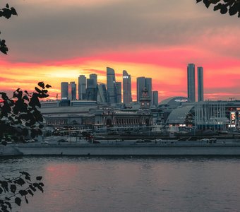 Закат над Москвой